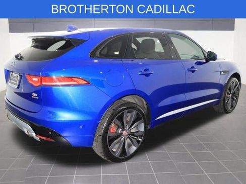 Used 2017 Jaguar F-PACE First Edition image 7