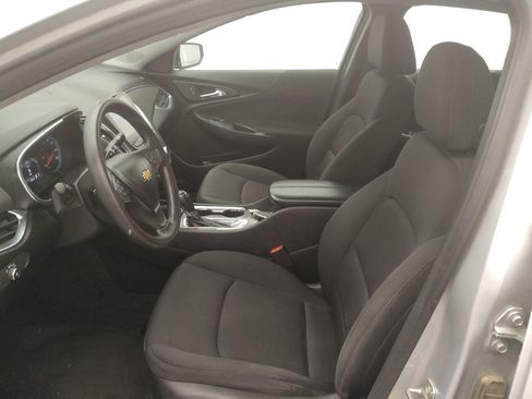 Used 2020 Chevrolet Malibu LT FWD image 17