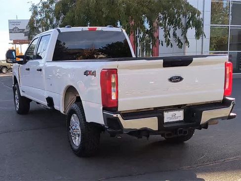 Used 2023 Ford F350 XLT image 7