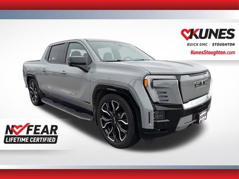 Used 2024 GMC Sierra EV Denali image 4