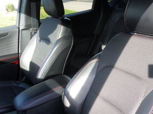 Used 2025 Ford Escape ST-Line Select image 31