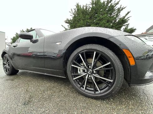 Used 2024 MAZDA MX-5 Miata RF Grand Touring image 10