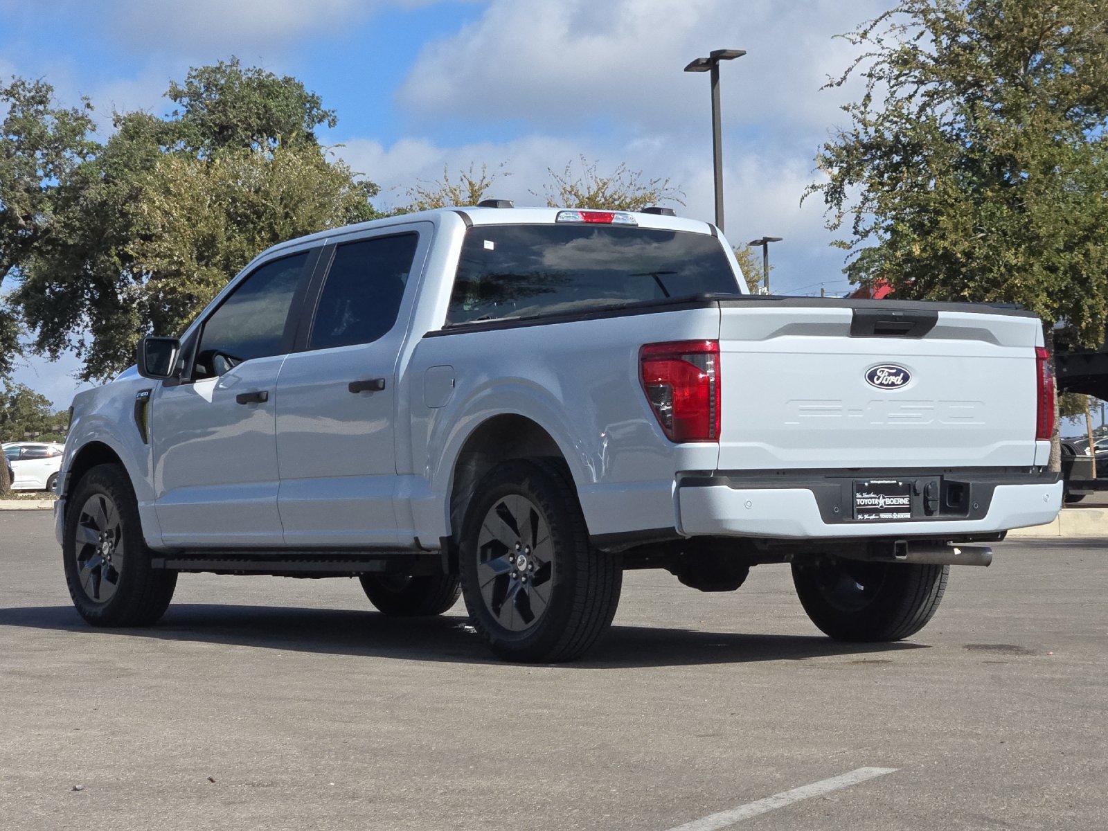 Used 2025 Ford F150 STX w/ Equipment Group 200A RWD image 3