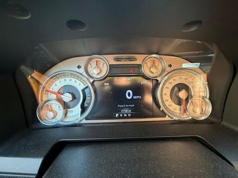 Used 2015 RAM 1500 Laramie Longhorn AWD/4WD image 18