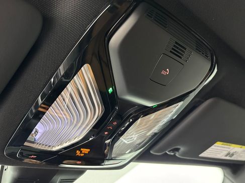 Used 2025 BMW M340i w/ Premium Package image 24