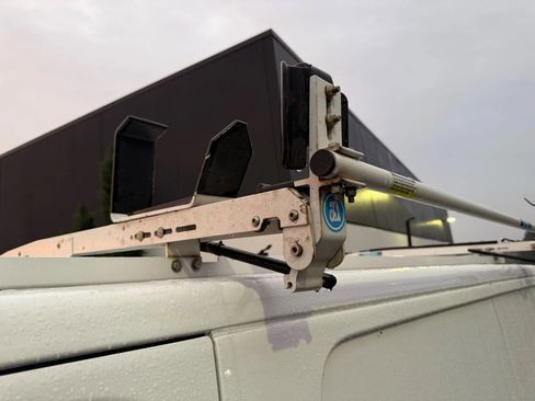 Used 2018 Nissan NV 2500 SV w/ Navigation Package image 22