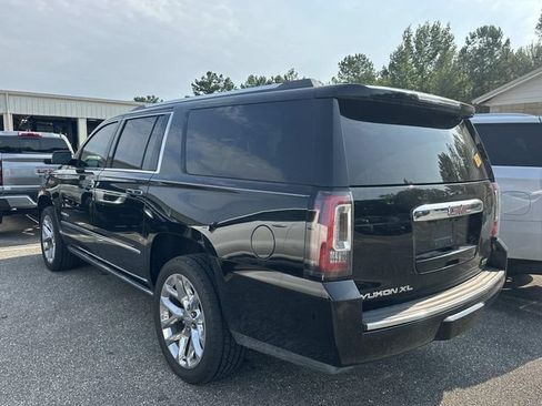 Used 2018 GMC Yukon XL Denali w/ Open Road Package RWD image 7