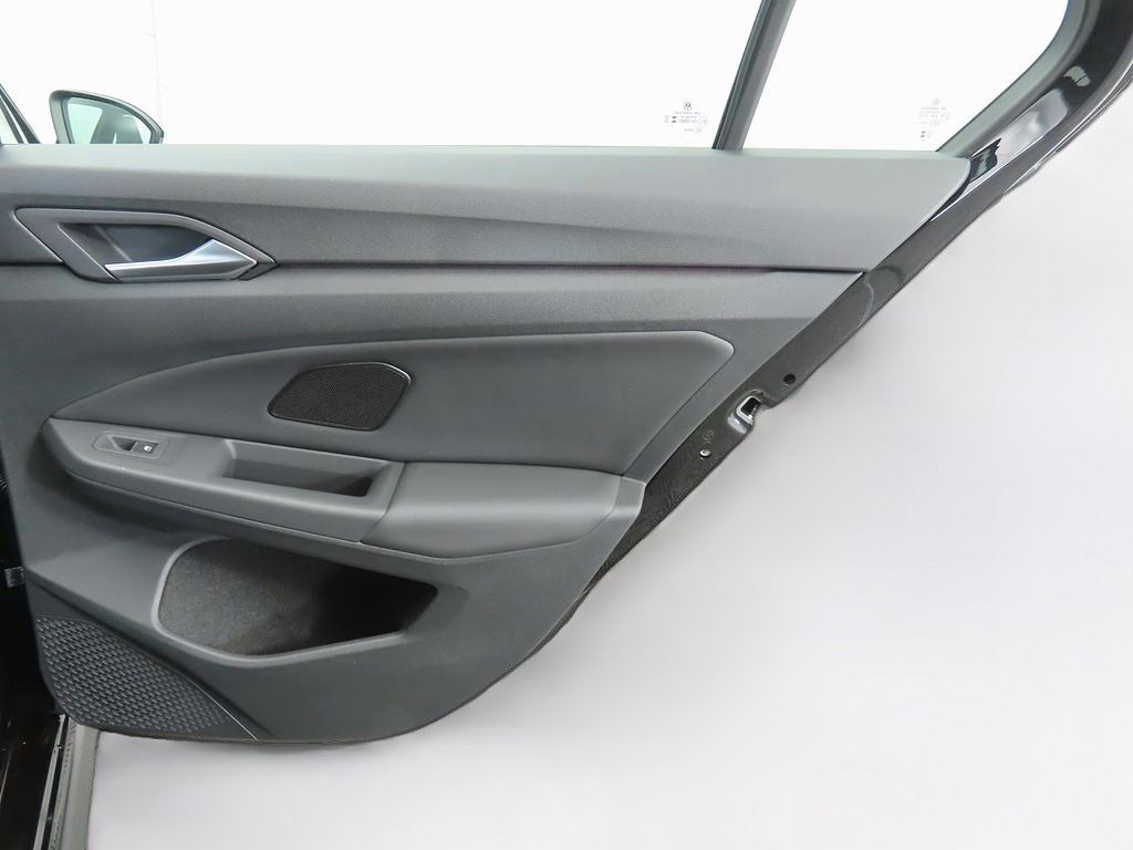 New 2026 Volkswagen GTI SE FWD image 27