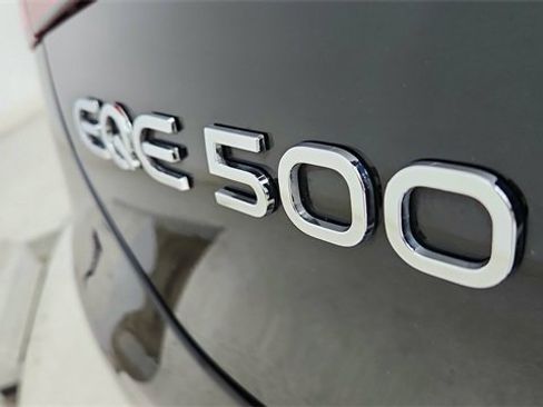 Used 2023 Mercedes-Benz EQE 500 4MATIC Sedan image 17