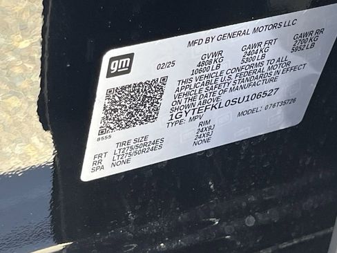 New 2025 Cadillac Escalade IQ Sport 2 image 25