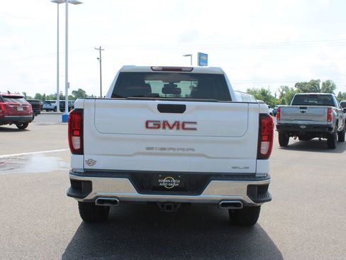 Used 2021 GMC Sierra 1500 SLE w/ X31 Off-Road Package AWD/4WD image 8