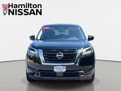 Certified 2025 Nissan Pathfinder S AWD/4WD image 6