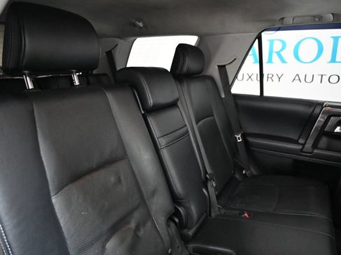 Used 2018 Toyota 4Runner Limited AWD/4WD image 39