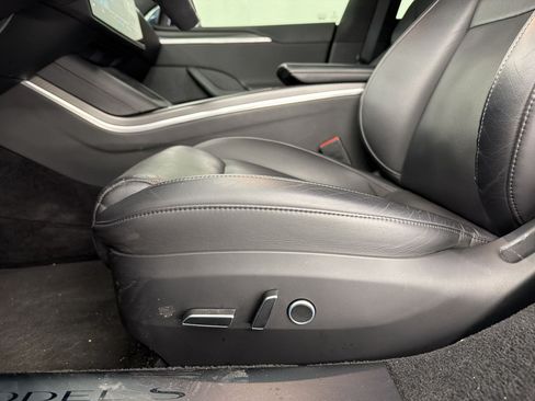 Used 2021 Tesla Model S Plaid AWD/4WD image 13