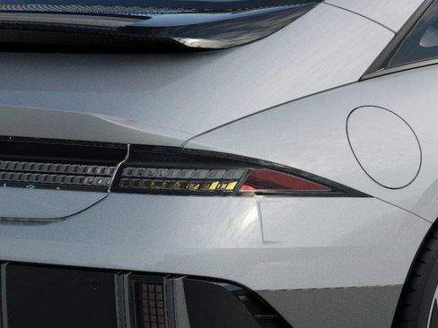 New 2025 Hyundai Ioniq 6 SEL RWD image 10