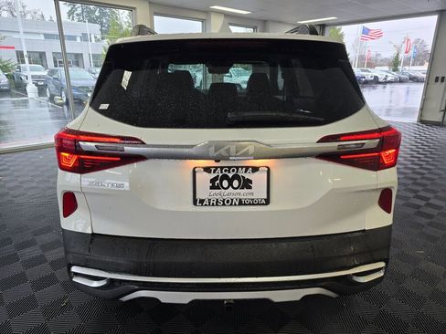 Used 2023 Kia Seltos Nightfall Edition image 4