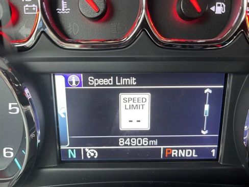 Used 2019 GMC Sierra 2500 SLT image 25