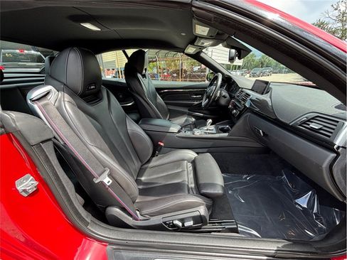 Used 2020 BMW M4 Convertible w/ Competition Package RWD image 46