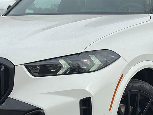 New 2026 BMW X5 sDrive40i w/ M Sport Package image 4