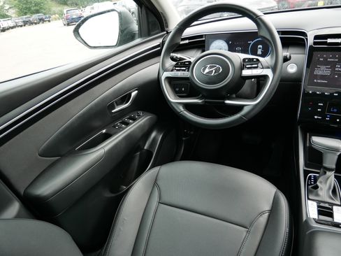 Certified 2024 Hyundai Tucson SEL w/ Convenience Package AWD/4WD image 9