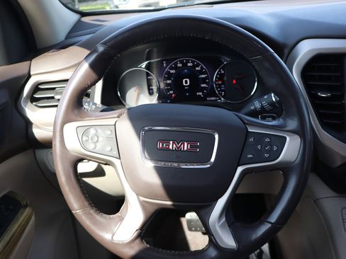 Used 2019 GMC Acadia Denali AWD/4WD image 12