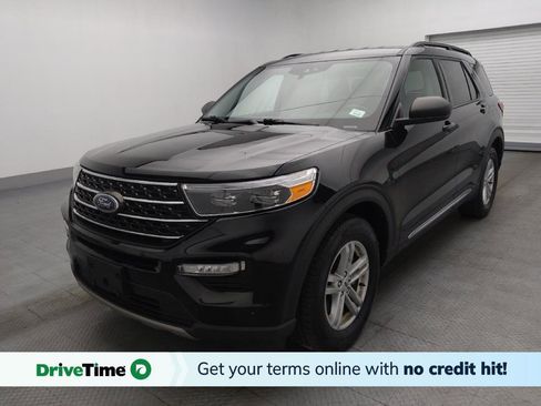 Used 2024 Ford Explorer XLT w/ Equipment Group 202A image 1