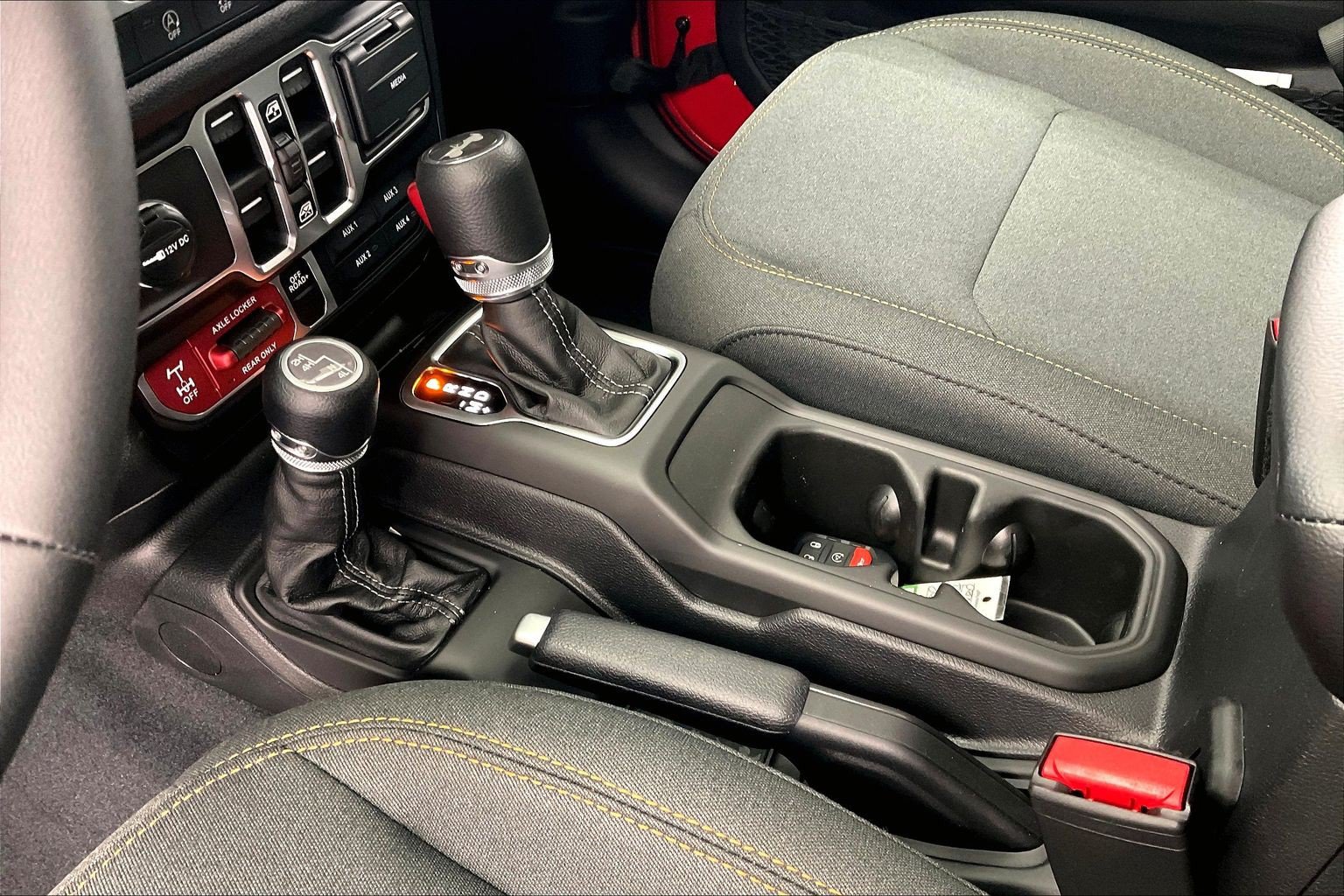 New 2026 Jeep Wrangler Unlimited Sport AWD/4WD image 8