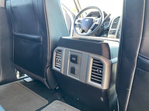 Used 2017 Ford F250 Lariat w/ Lariat Ultimate Package AWD/4WD image 36