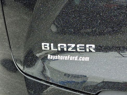 Used 2019 Chevrolet Blazer LT image 29