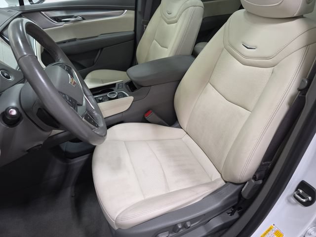Used 2021 Cadillac XT5 Premium Luxury AWD/4WD image 13