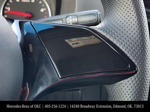 Used 2025 Mercedes-Benz Sprinter 2500 image 22