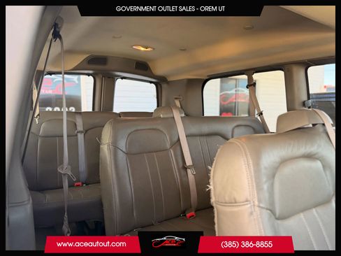 Used 2017 Chevrolet Express 2500 LS image 11