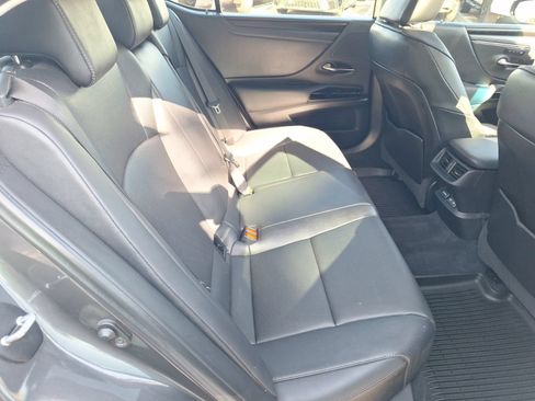 Used 2022 Lexus ES 350 w/ Premium Package FWD image 30