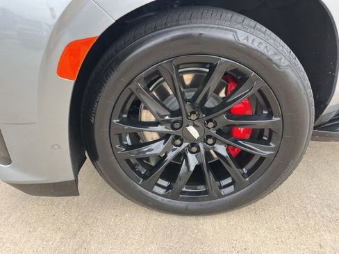 Certified 2024 Cadillac Escalade Sport w/ LPO, ONYX Package image 50