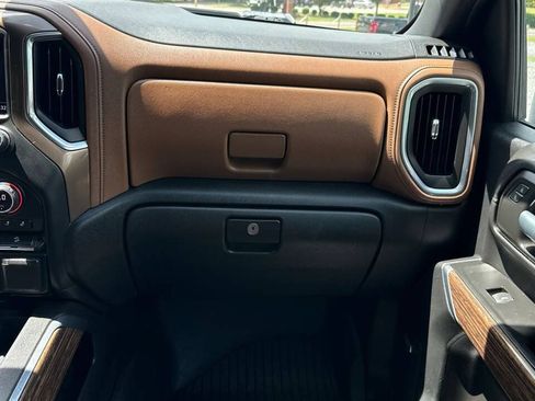 Used 2020 Chevrolet Silverado 2500 High Country w/ Z71 Off-Road Package AWD/4WD image 31