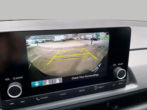 Used 2025 Honda CR-V LX image 26