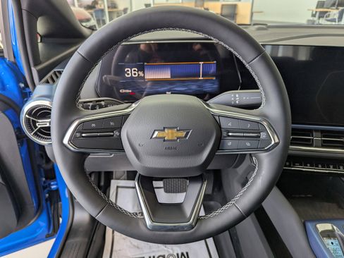 New 2026 Chevrolet Equinox EV LT w/ Convenience Package II image 8