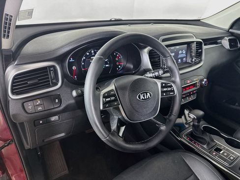 Used 2019 Kia Sorento EX FWD image 8