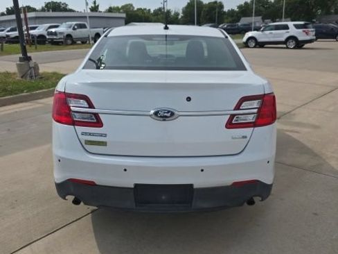 Used 2018 Ford Taurus Police Interceptor AWD image 4