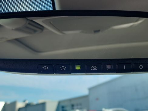 Used 2018 Nissan Armada SL w/ Premium Package image 31