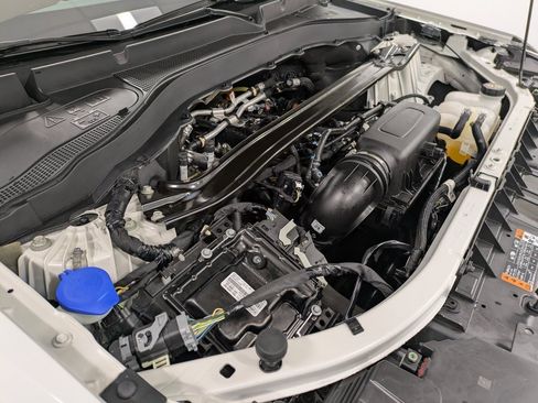 Used 2022 Ford Explorer Limited w/ Equipment Group 301A image 30