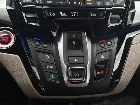 Used 2018 Honda Odyssey Elite image 31