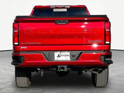 Used 2024 Chevrolet Silverado 2500 High Country w/ High Country Premium Package image 6