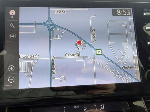 Used 2022 Toyota Sienna XSE w/ XSE Plus Package AWD/4WD image 11