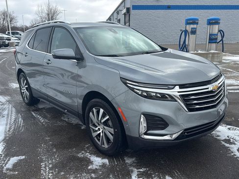 Used 2023 Chevrolet Equinox Premier image 8