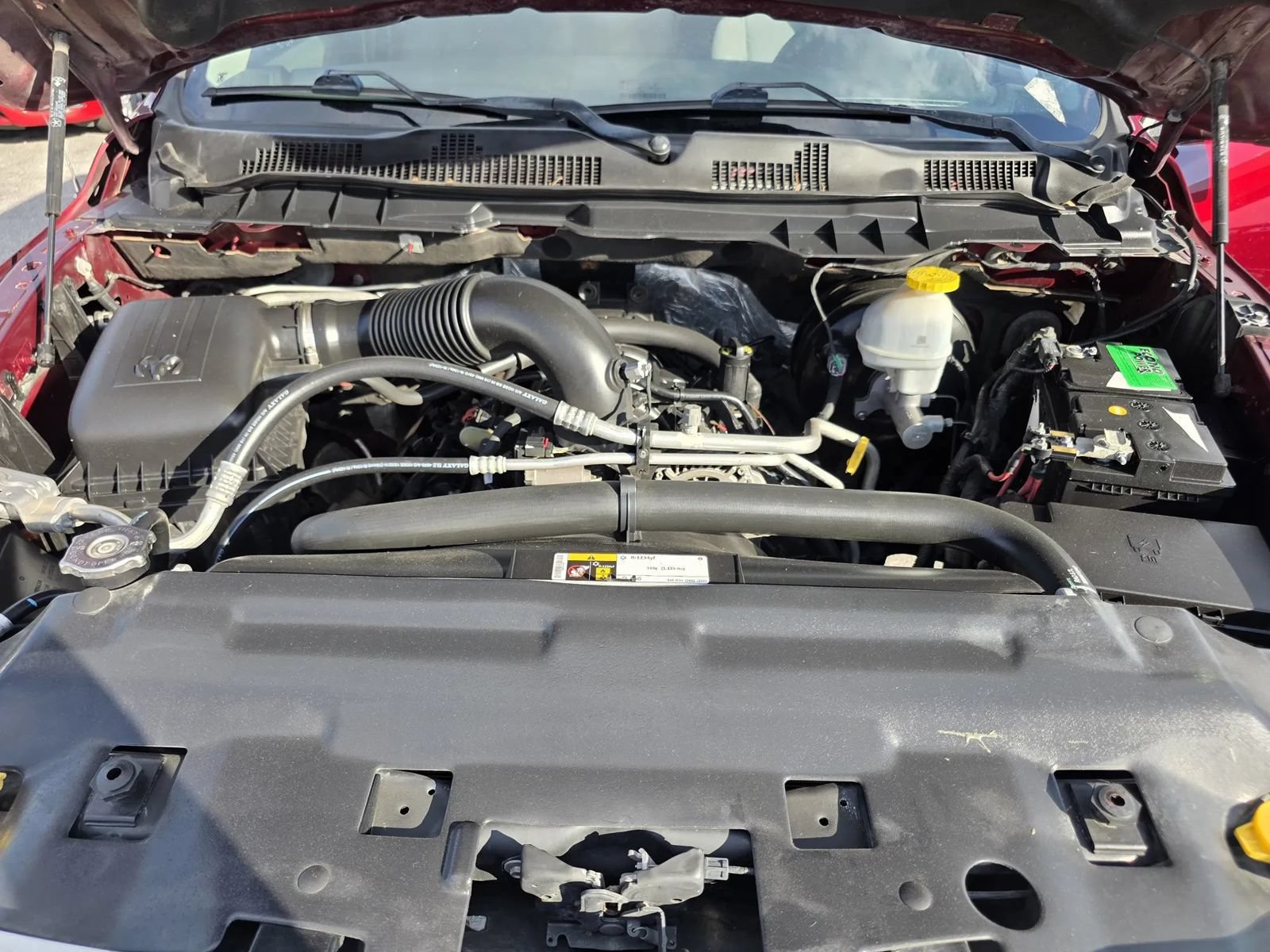 Used 2021 RAM 1500 Classic SLT RWD image 18