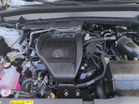 Used 2026 Toyota Grand Highlander AWD Hybrid image 24