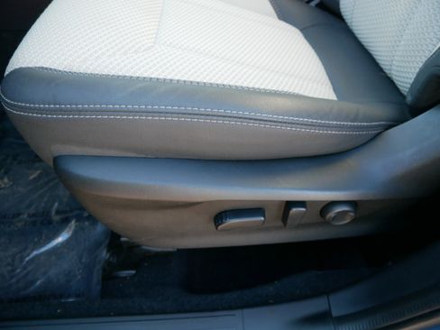 Used 2020 Subaru Forester Premium image 20