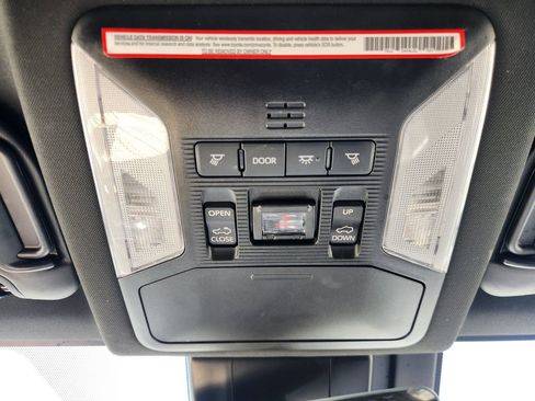 Used 2022 Toyota RAV4 XSE w/ XSE Grade Weather Package AWD/4WD image 30
