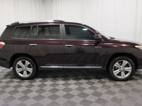 Used 2013 Toyota Highlander Limited FWD image 27